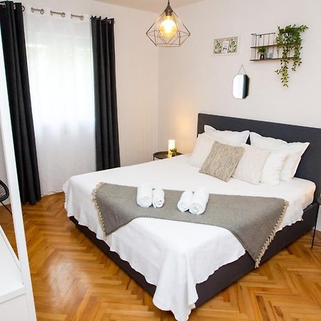Apartment Lolly Задар Экстерьер фото