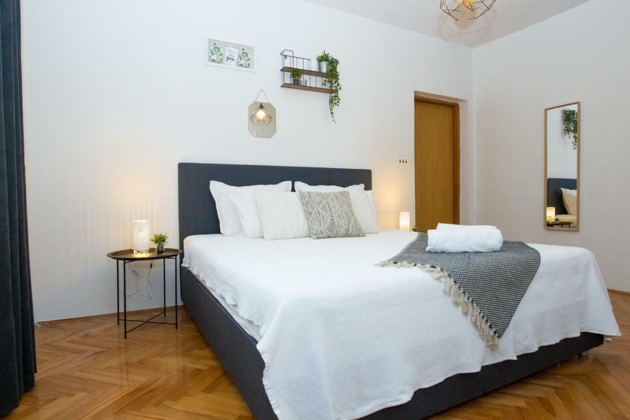 Apartment Lolly Задар Экстерьер фото